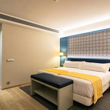 Catalonia Porto